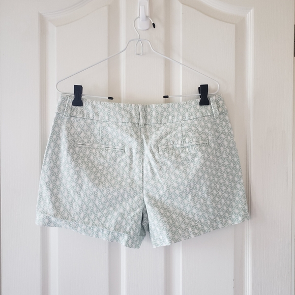 Ann Taylor Loft shorts - Picture 2 of 5